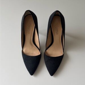 Vince Camuto Black Textured Heels